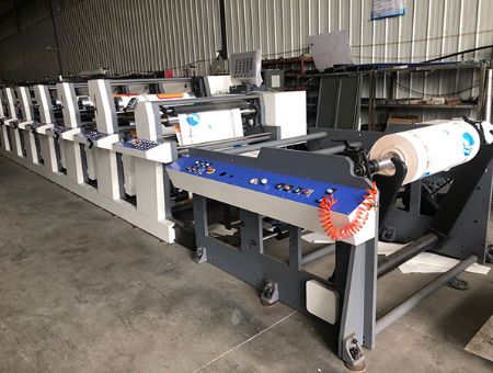 點(diǎn)擊查看詳細(xì)信息<br>標(biāo)題：柔版印刷機(jī) 閱讀次數(shù)：2184